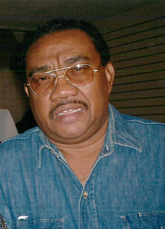 Luis Escobar